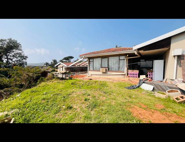 4 BEDROOM HOUSE TO LET IN BLUFF